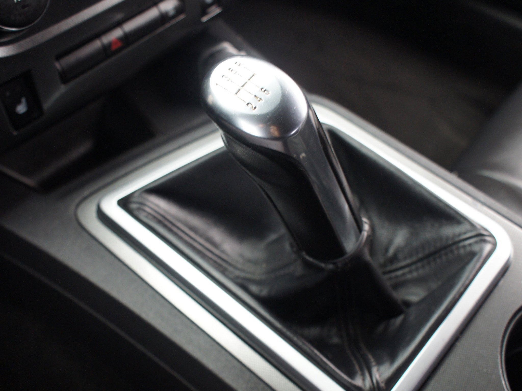 Used 2010 Dodge Challenger R/T image 9