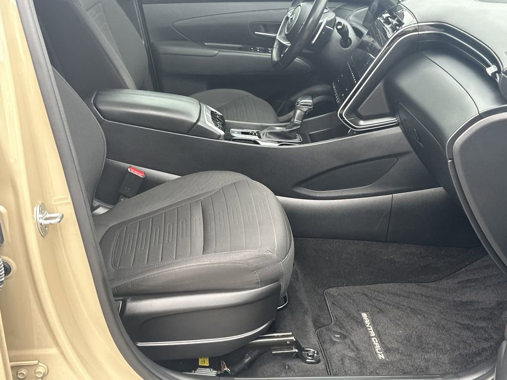 Used 2023 Hyundai Santa Cruz SEL Premium w/ Cargo Package image 14