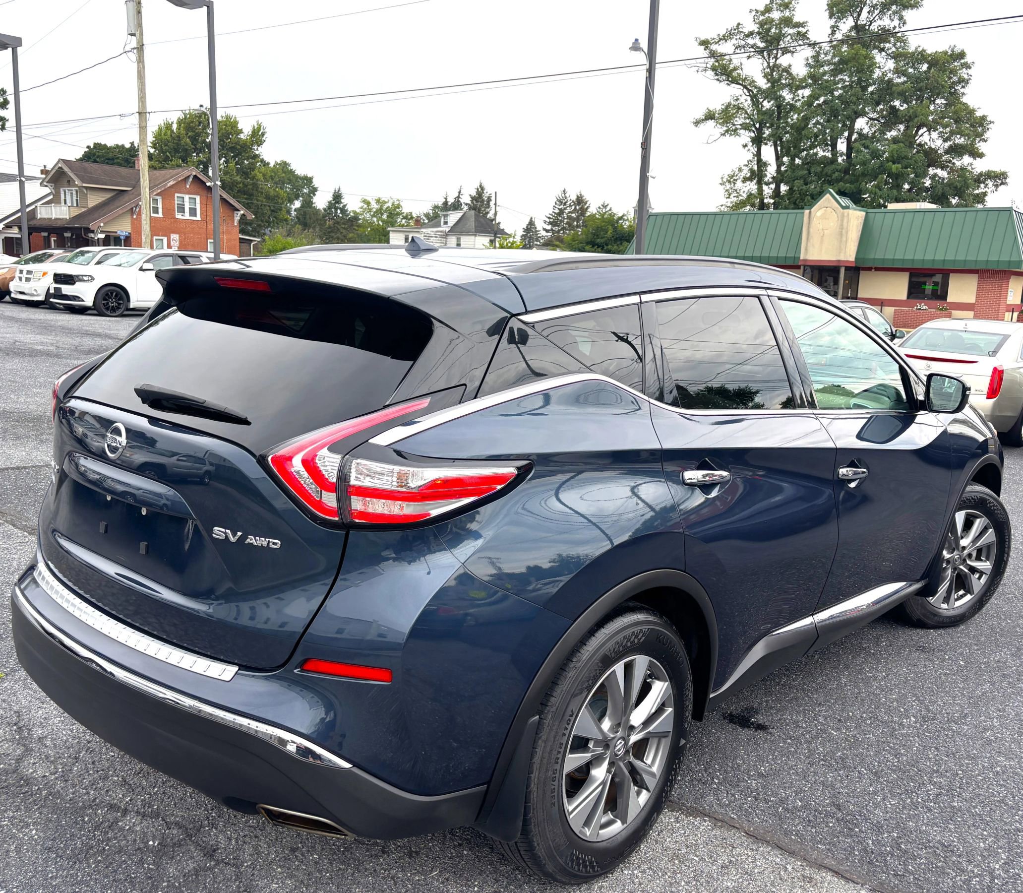 Used 2016 Nissan Murano SV w/ Cargo Package image 5
