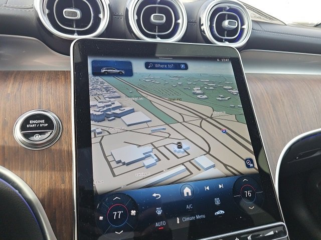 Used 2025 Mercedes-Benz GLC 300 GLC 300 image 21