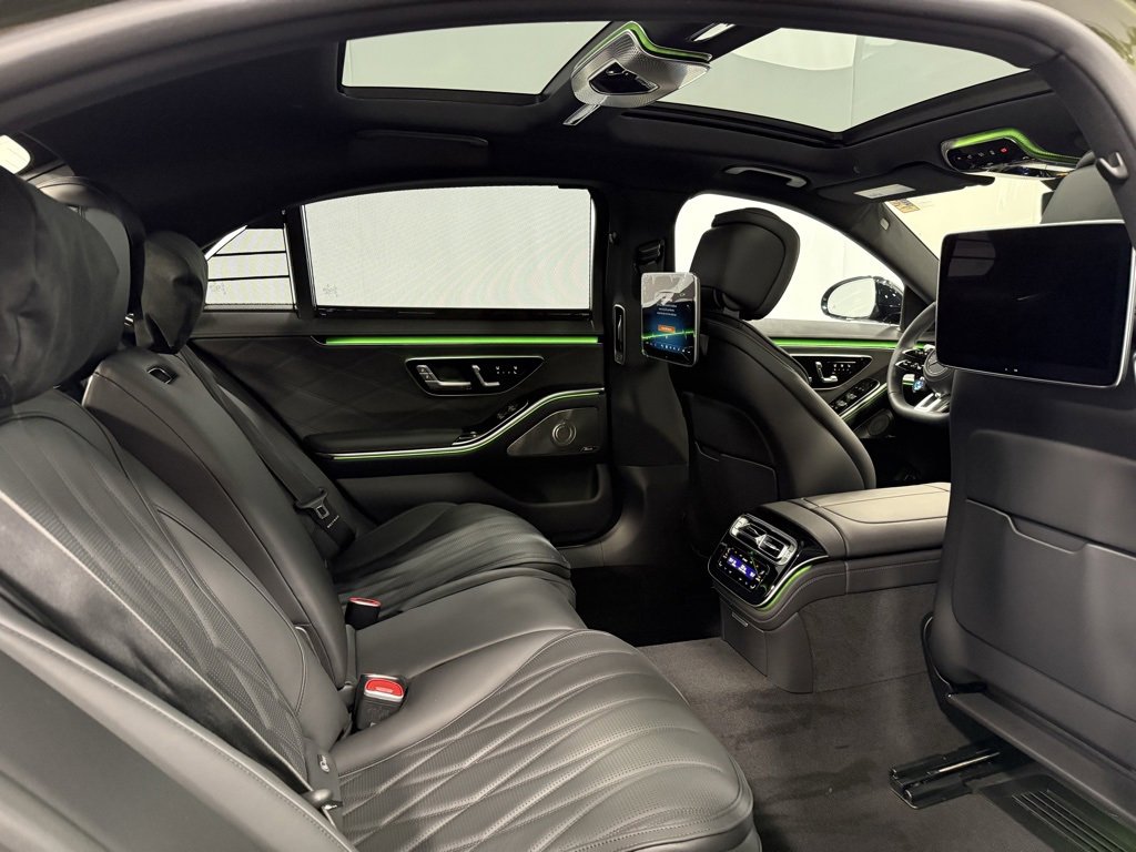 New 2025 Mercedes-Benz S 63 AMG S image 21