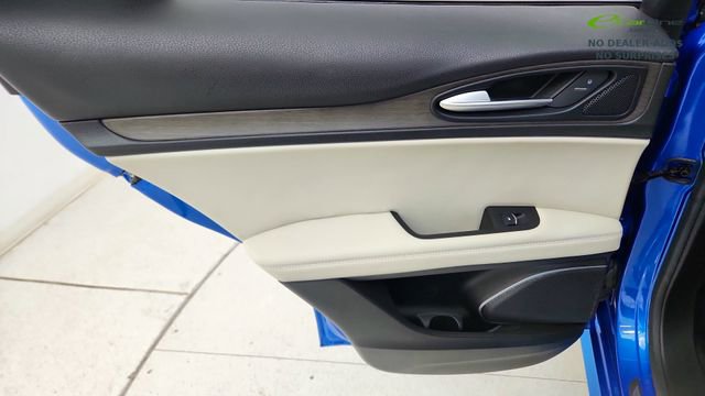 Used 2020 Alfa Romeo Stelvio Ti w/ Nero Edizione image 33