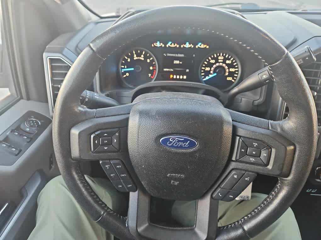 Used 2018 Ford F150 XLT w/ Equipment Group 302A Luxury AWD/4WD image 14