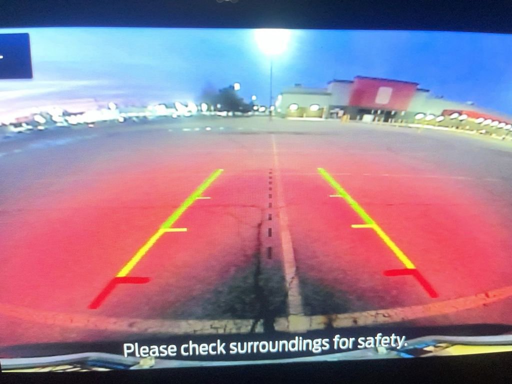 Used 2020 Ford Escape SE image 16