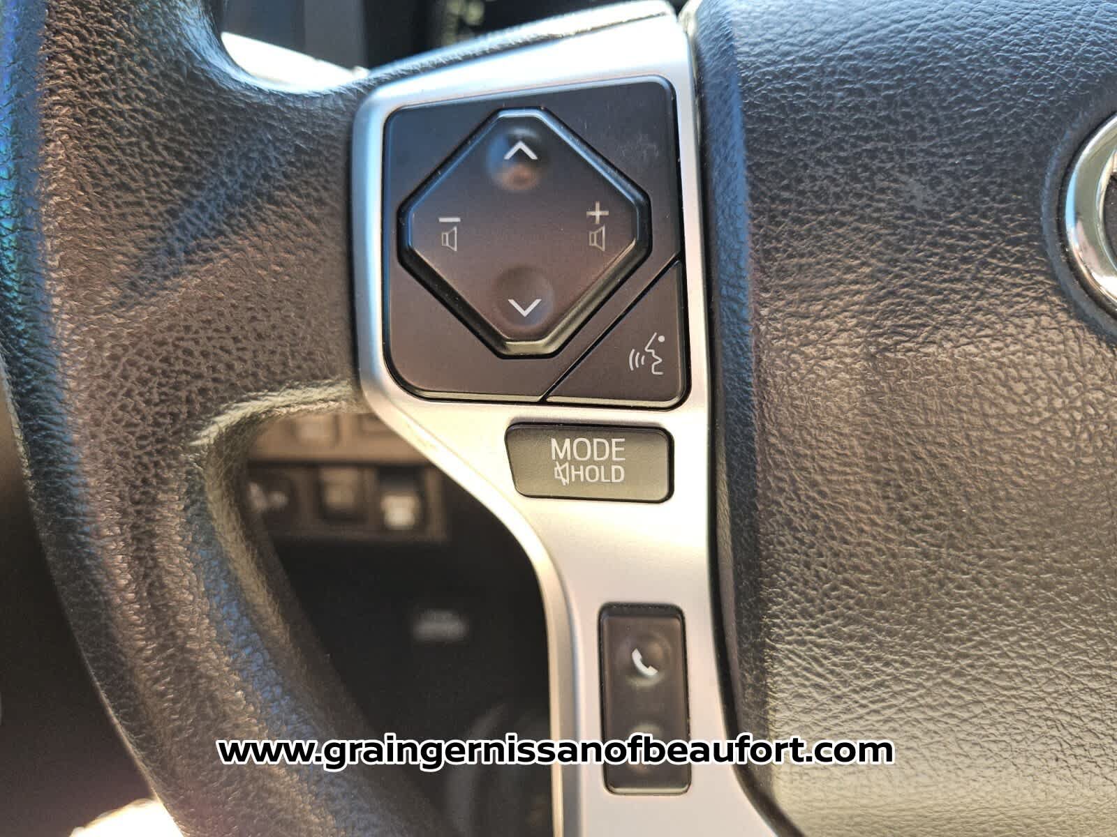 Used 2019 Toyota Tundra SR5 w/ SR5 Upgrade Package AWD/4WD image 12