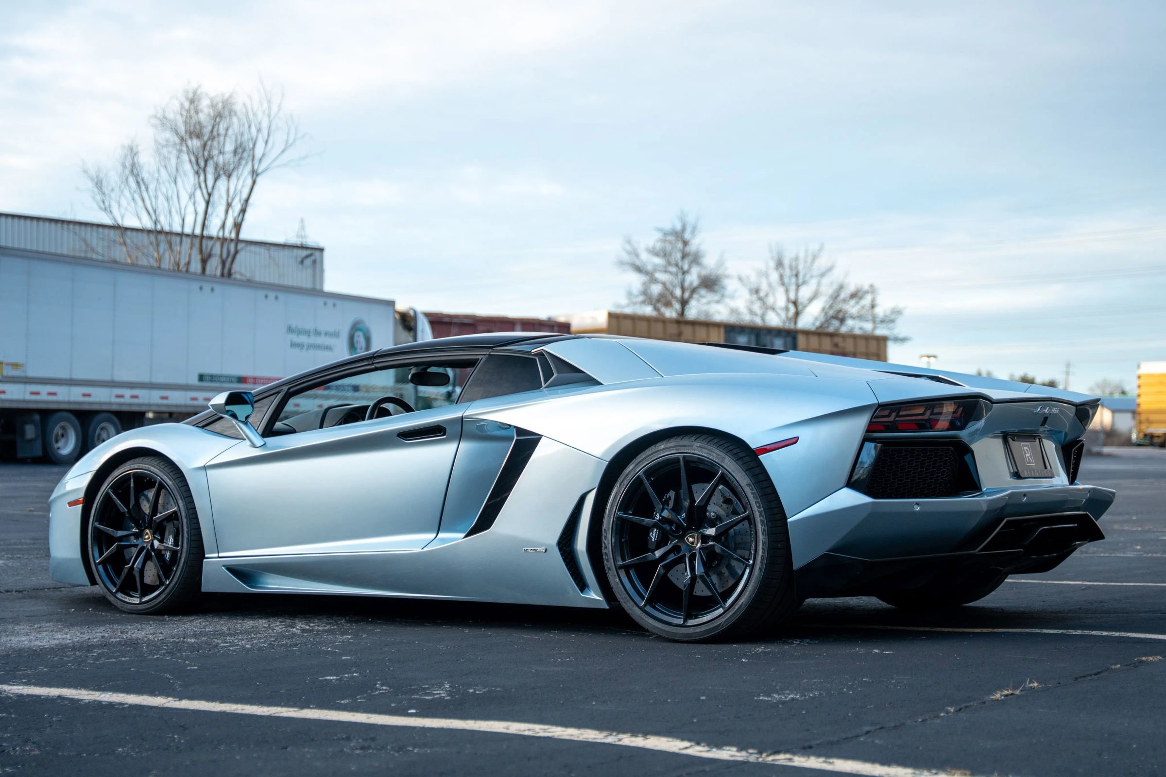 Used 2013 Lamborghini Aventador LP 700-4 image 12