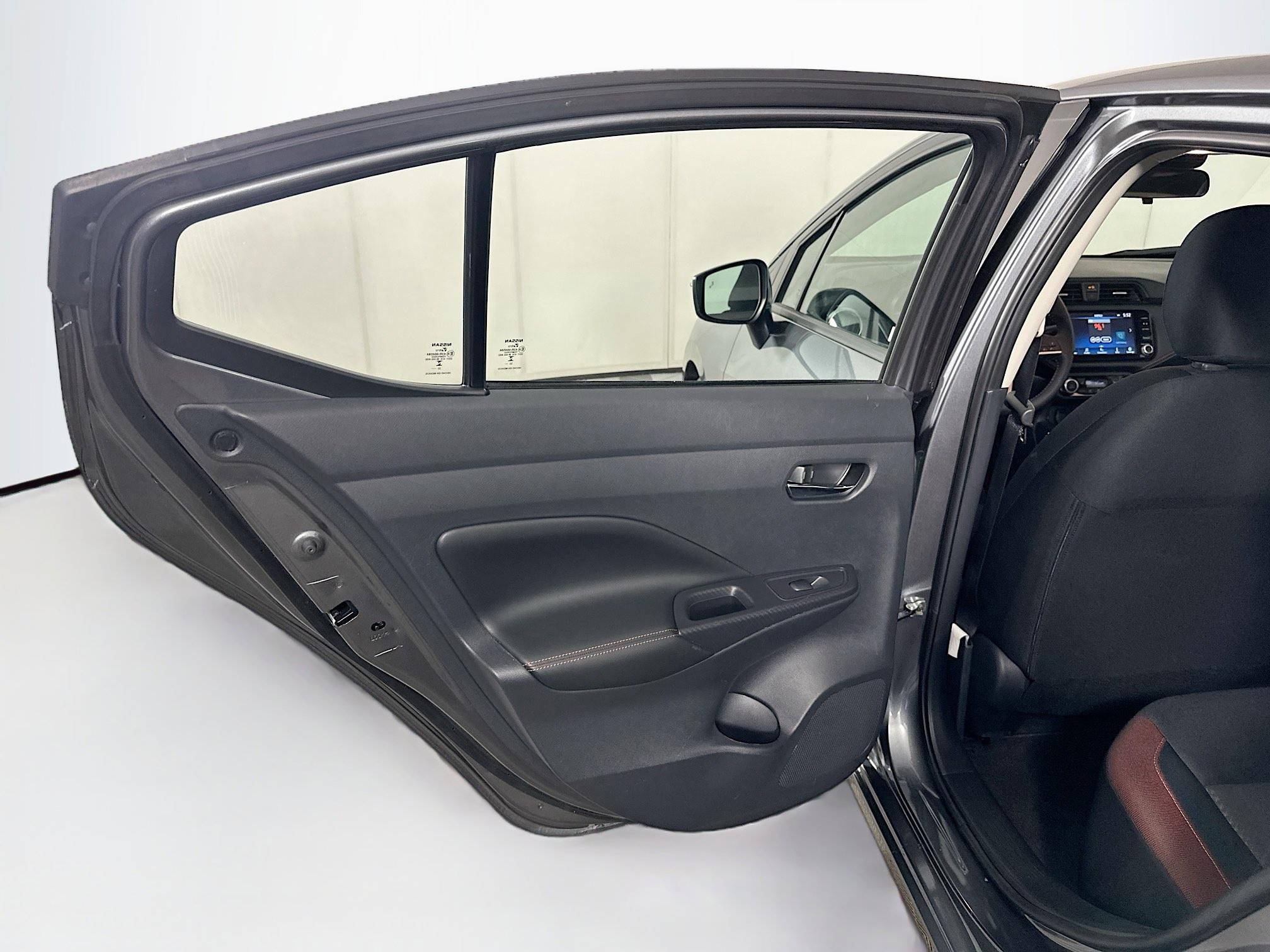 Used 2024 Nissan Versa SR w/ Trunk Package image 24