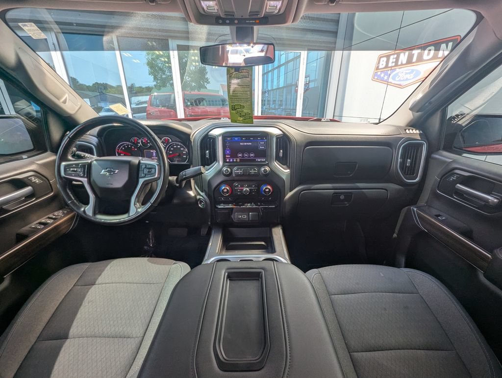 Used 2019 Chevrolet Silverado 1500 RST AWD/4WD image 13