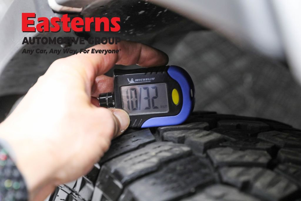 Used 2017 Mercedes-Benz Sprinter 144 Cargo image 25