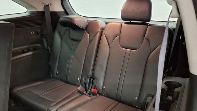 Used 2024 Kia Sorento S image 24