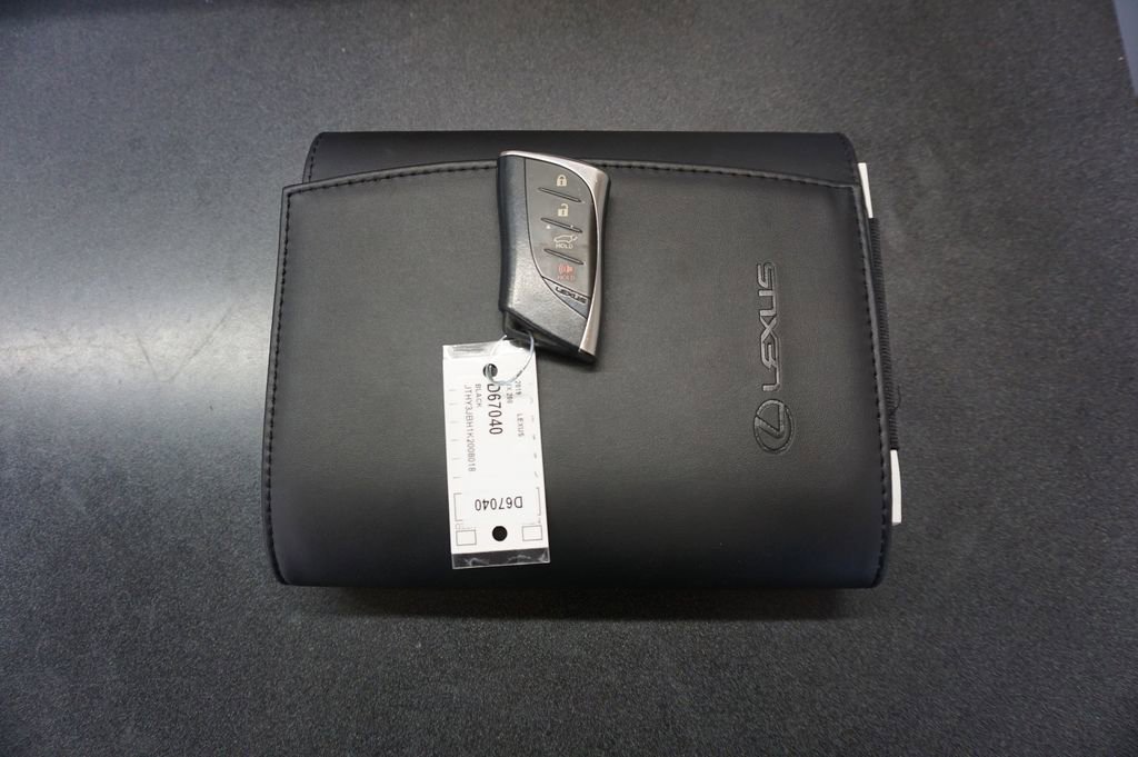 Used 2019 Lexus UX 200 F Sport w/ F Sport Premium Package image 16