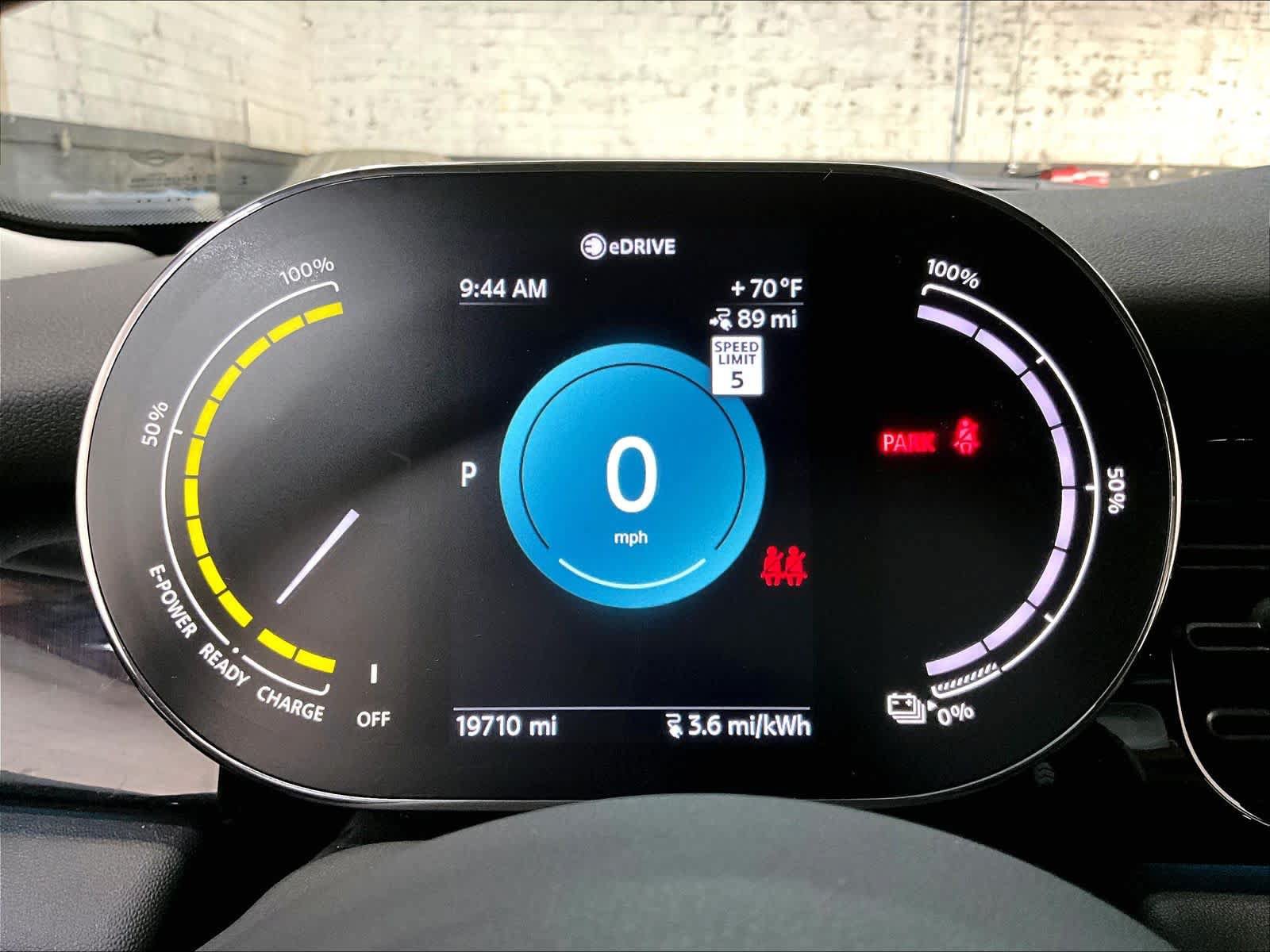 Used 2024 MINI Cooper SE FWD image 23