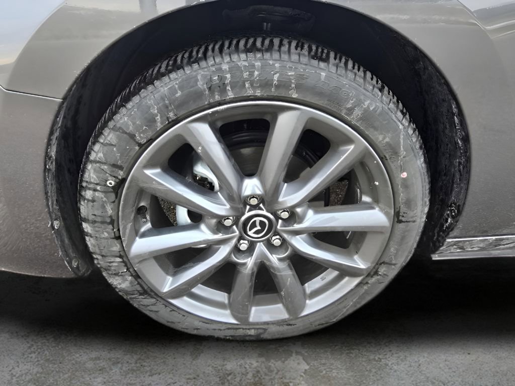 Used 2025 MAZDA MAZDA3 s image 9