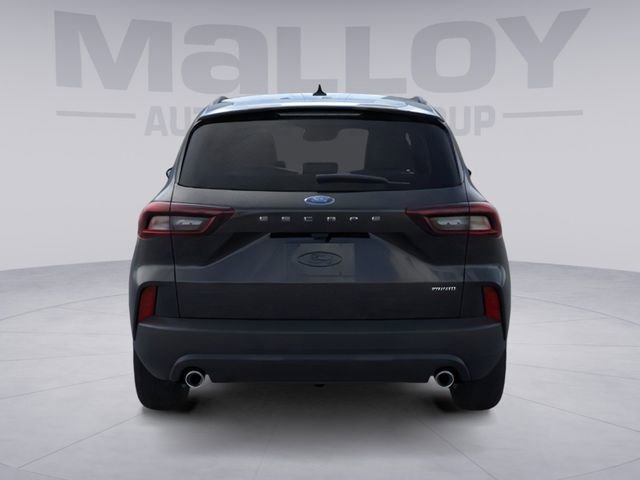 Used 2025 Ford Escape ST-Line w/ Cold Weather Package image 6