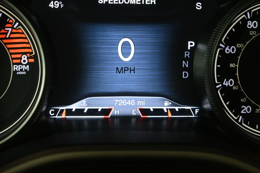 Used 2017 Jeep Cherokee Limited w/ Luxury Group AWD/4WD image 22