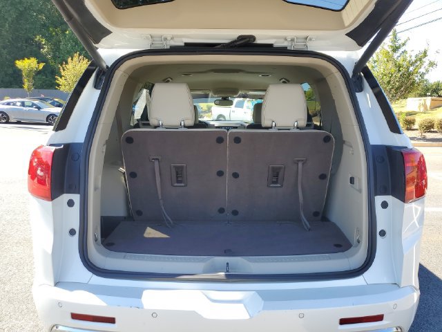 Used 2019 GMC Acadia Denali w/ Technology Package FWD image 14