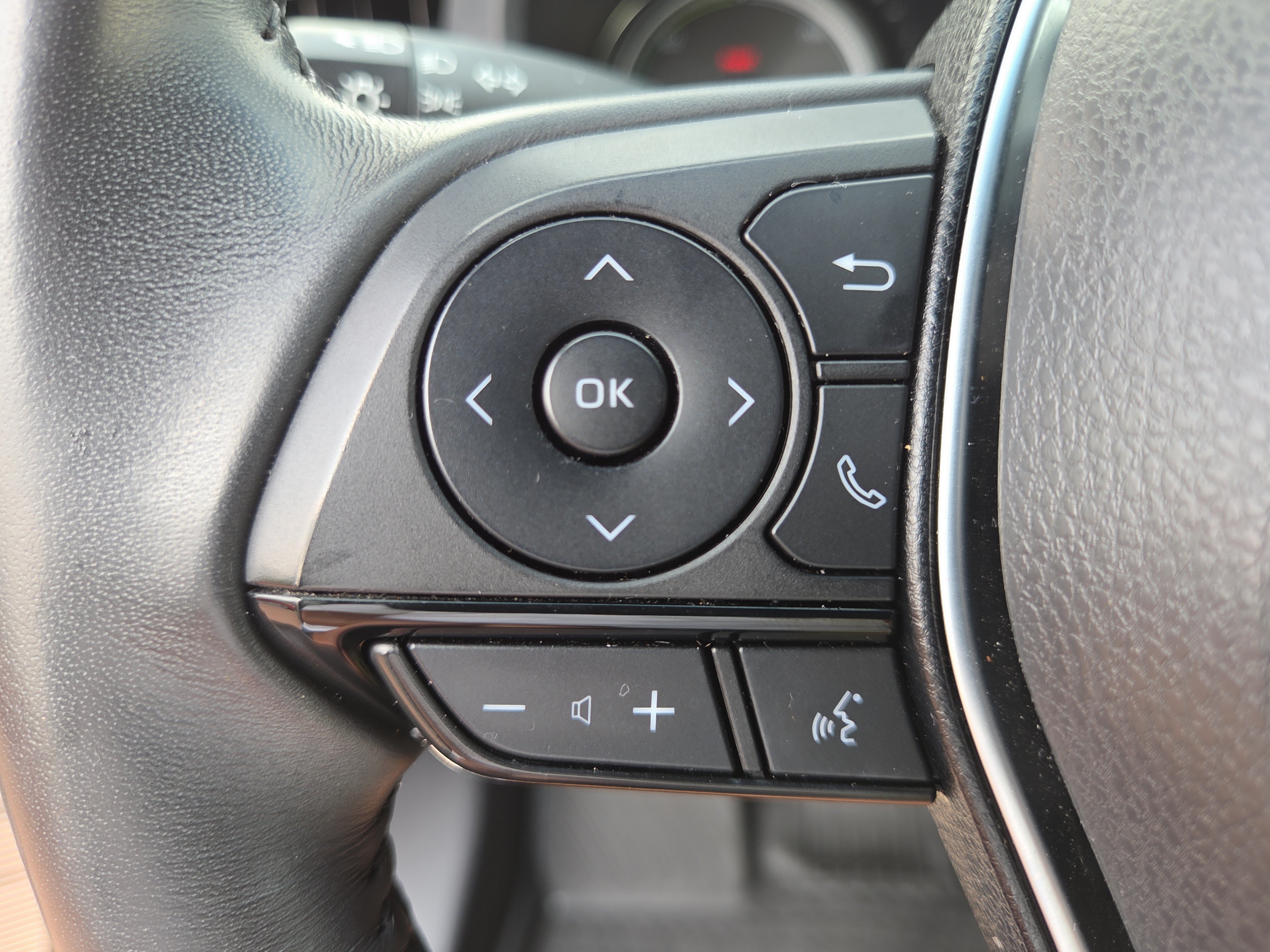 Certified 2022 Toyota Venza XLE AWD/4WD image 26
