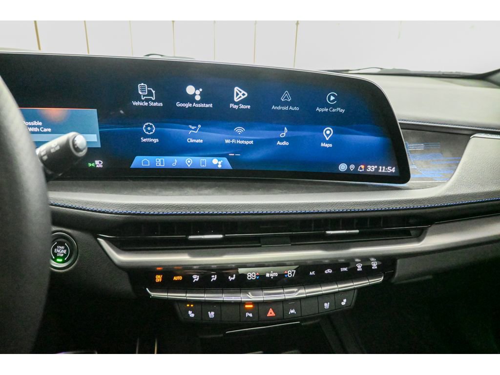 Used 2024 Cadillac XT4 Sport image 15