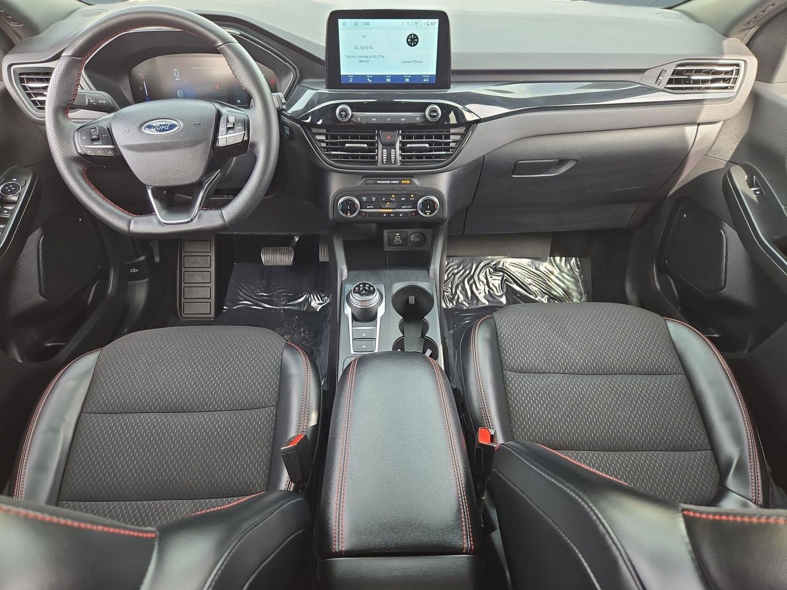 Used 2025 Ford Escape ST-Line Select image 17