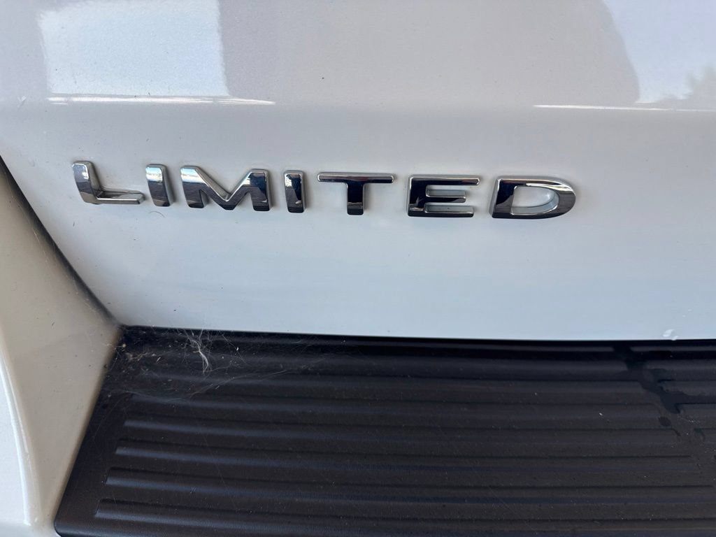 Used 2020 Ford Expedition Limited w/ Special Edition Package AWD/4WD image 10