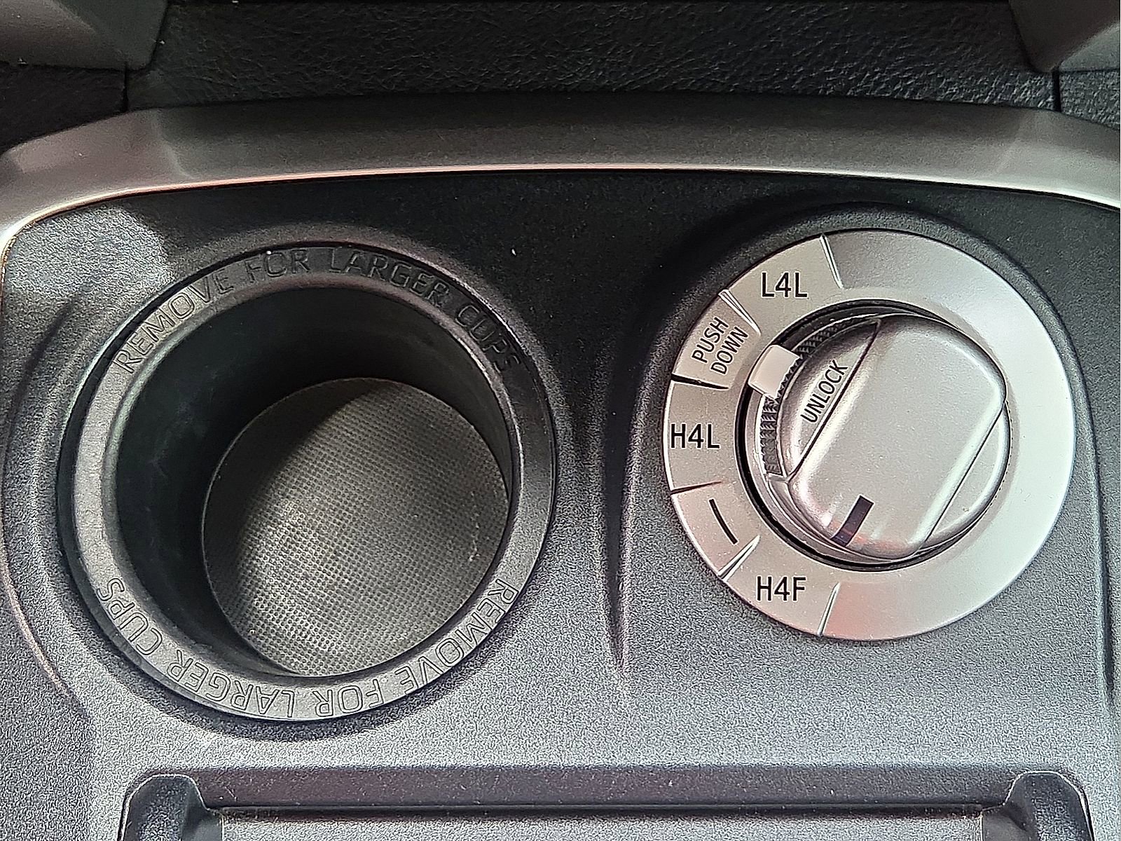 Used 2023 Toyota 4Runner Limited AWD/4WD image 17
