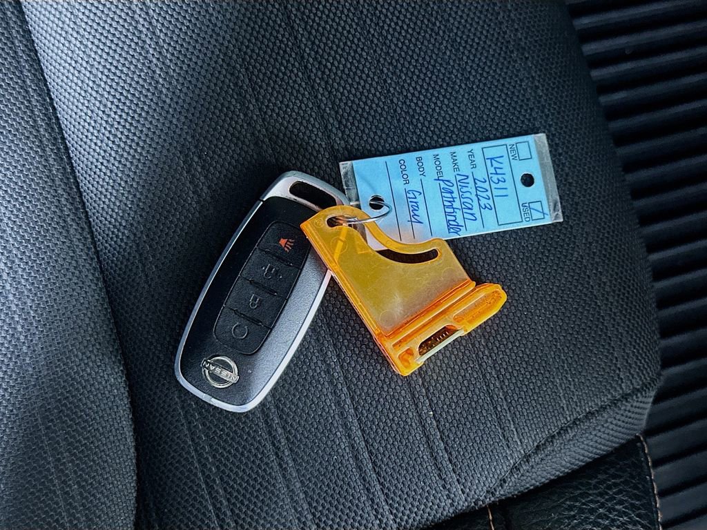 Used 2023 Nissan Pathfinder Rock Creek image 35