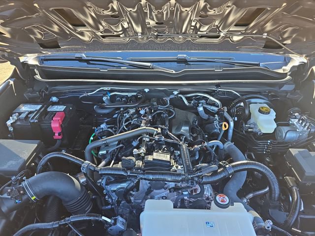 Used 2025 Toyota Tacoma SR5 image 28