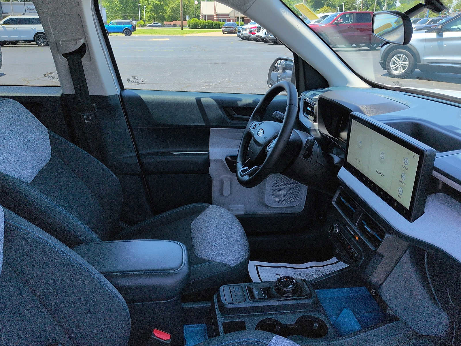 Certified 2025 Ford Maverick XLT w/ XLT Luxury Package FWD image 10