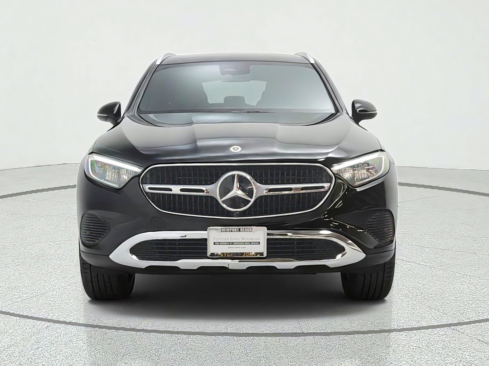 Certified 2026 Mercedes-Benz GLC 300 image 2