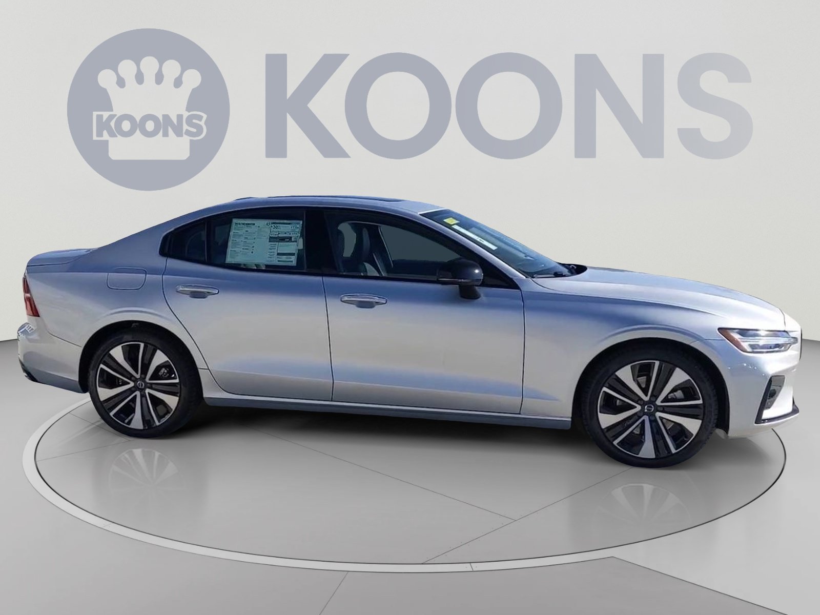 Certified 2022 Volvo S60 B5 Momentum w/ Premium Package FWD image 12