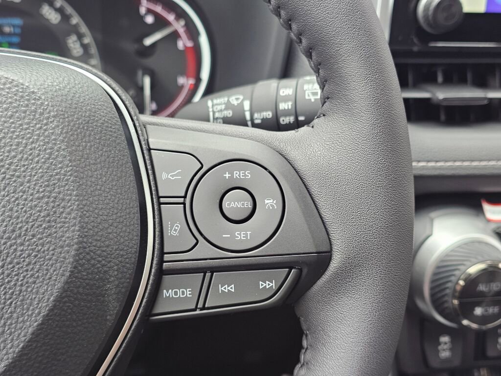 New 2025 Toyota RAV4 XLE AWD/4WD image 16