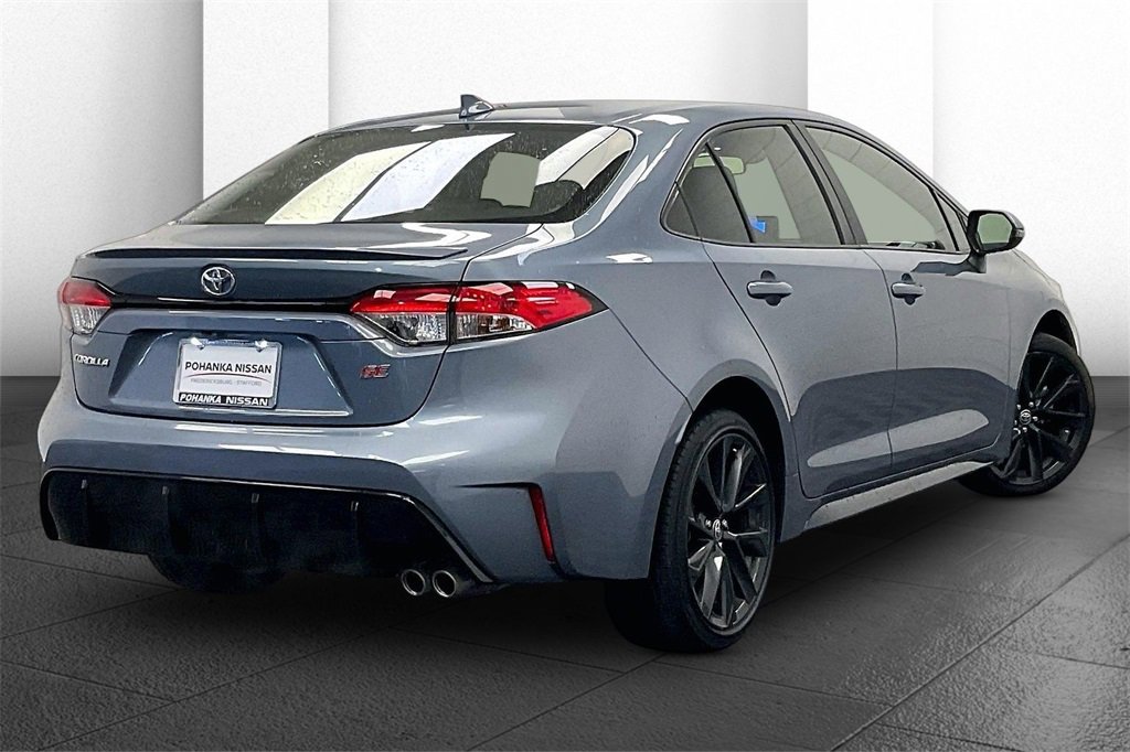 Used 2023 Toyota Corolla SE w/ SE Premium Package image 12