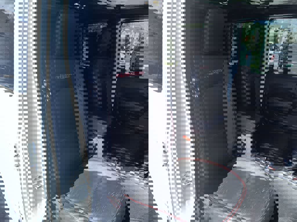 Used 2023 Jeep Wrangler Unlimited Rubicon w/ Cold Weather Group image 24