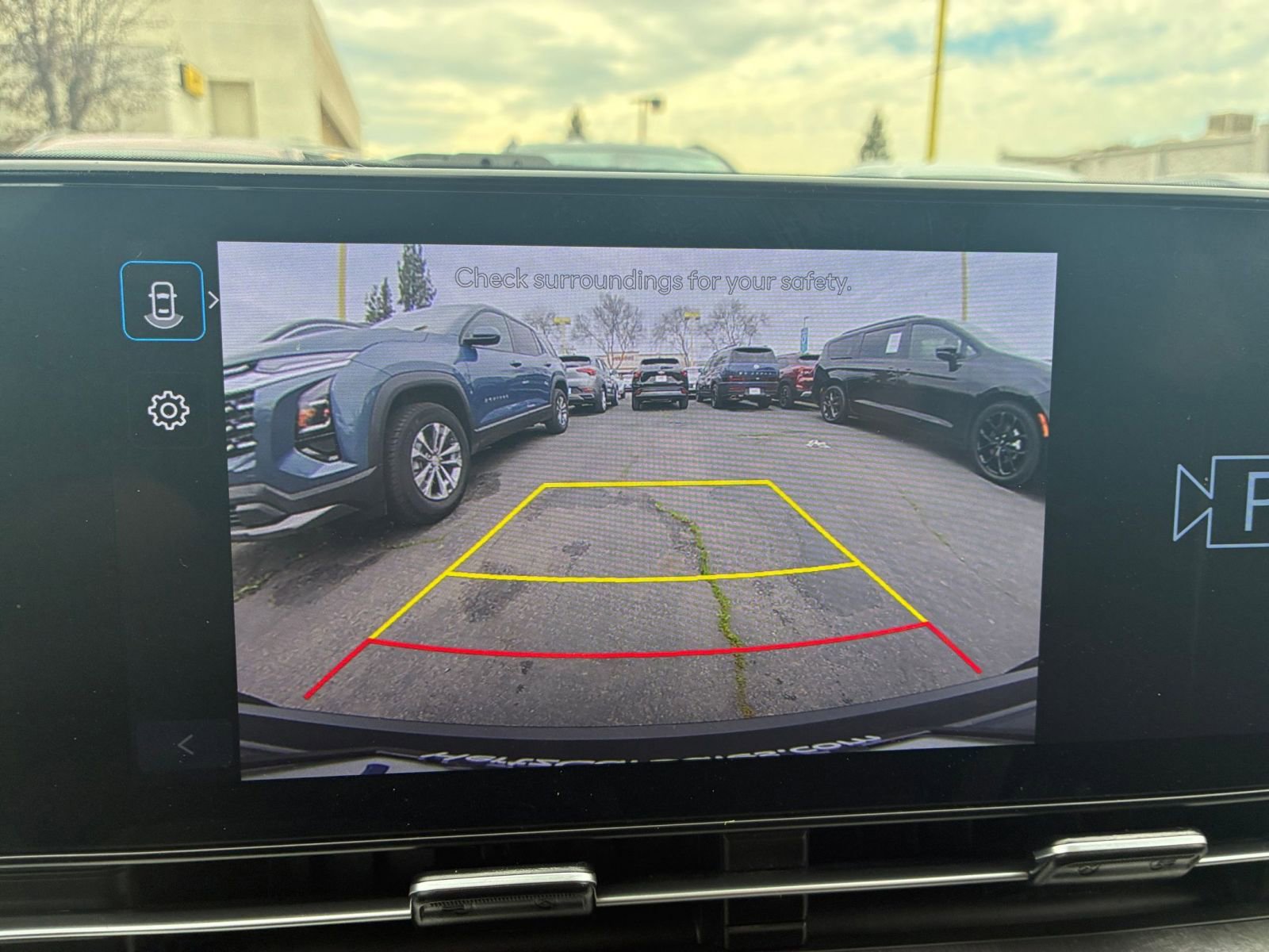 Used 2025 Hyundai Kona SEL image 24