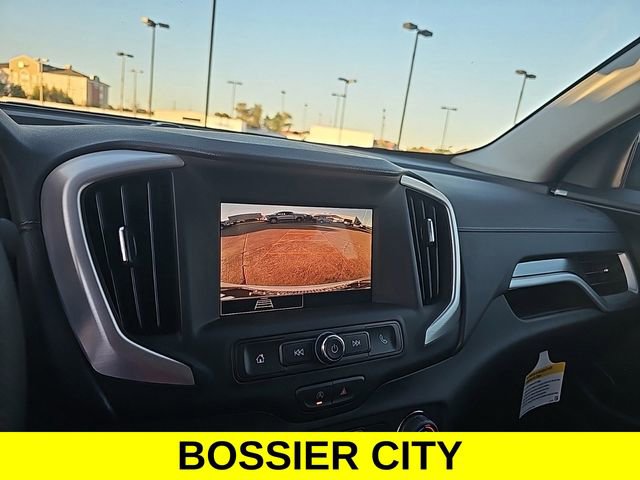 New 2024 GMC Terrain SLE w/ Driver Convenience Package FWD image 16