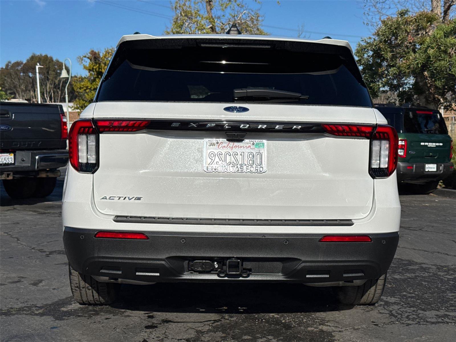 Used 2025 Ford Explorer Active image 12