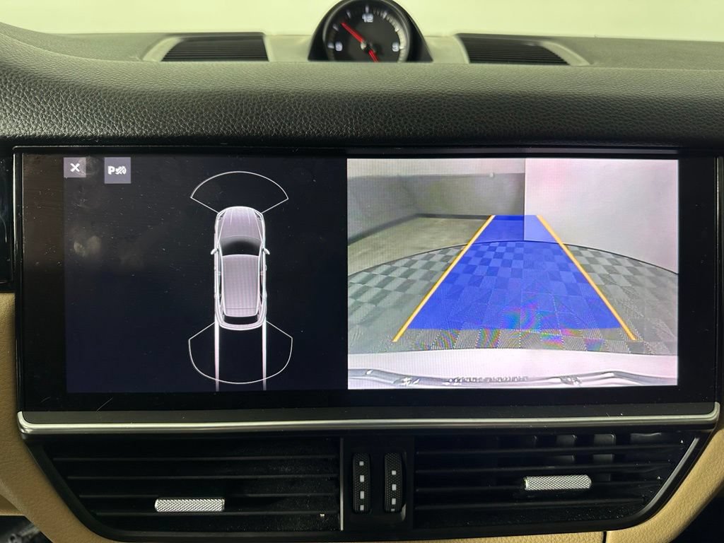 Certified 2021 Porsche Cayenne AWD/4WD image 35