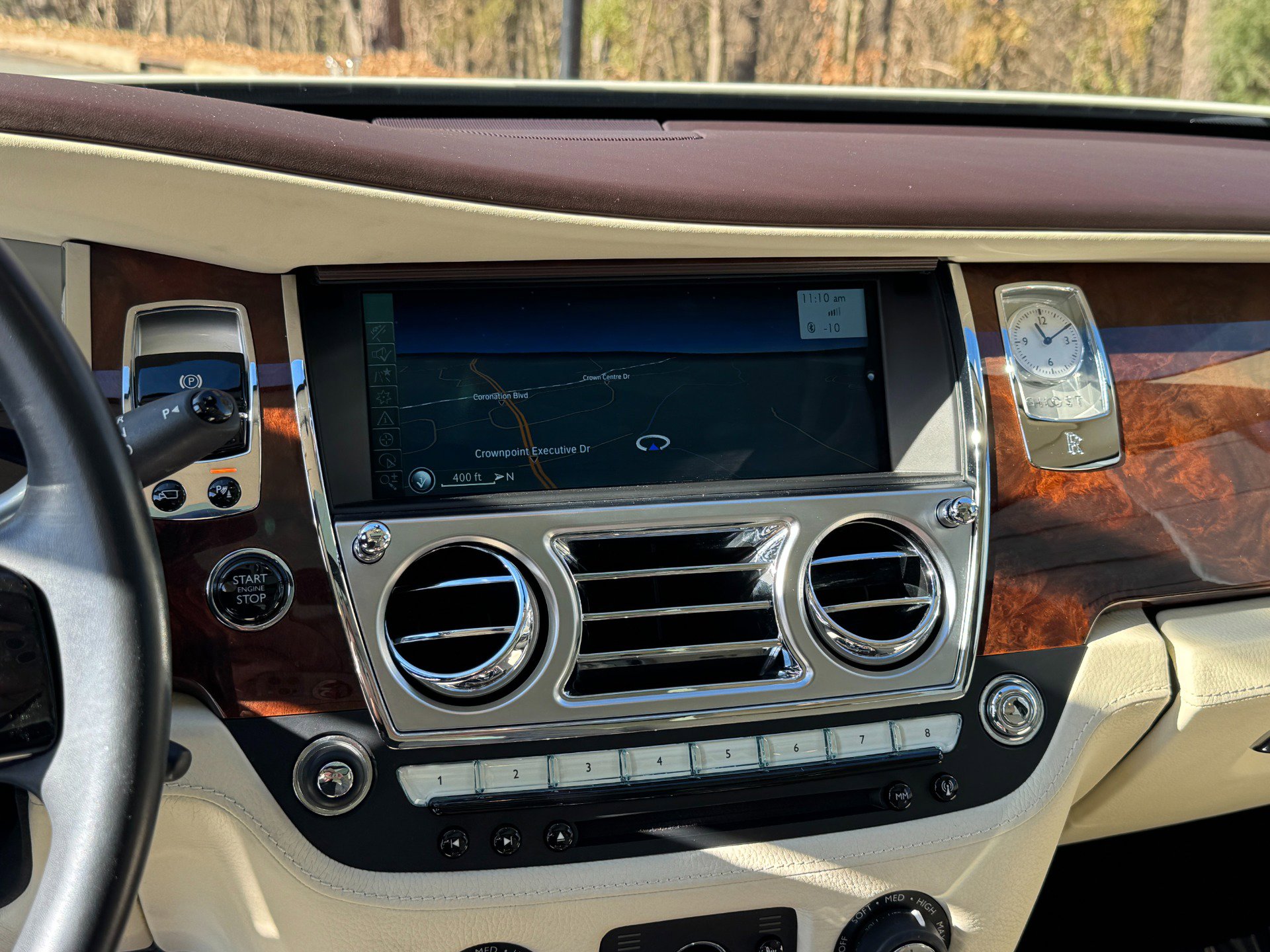 Used 2013 Rolls-Royce Ghost image 40