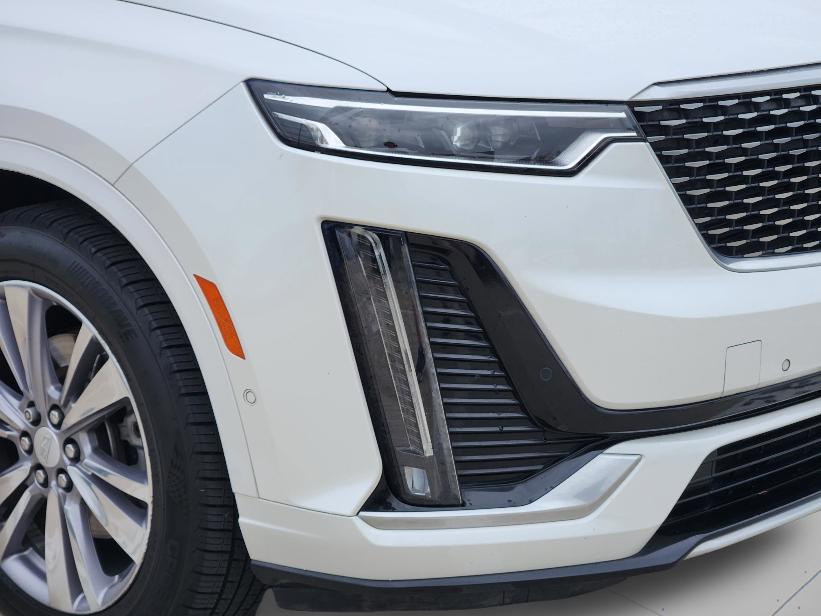 Used 2023 Cadillac XT6 Premium Luxury w/ Technology Package image 43