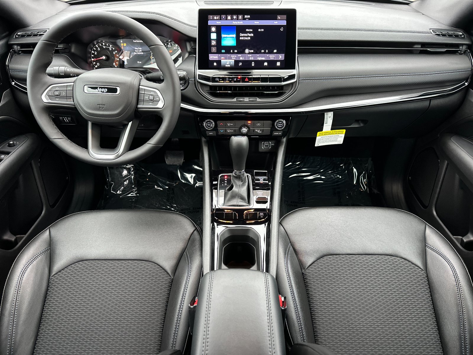 New 2026 Jeep Compass Latitude AWD/4WD image 12