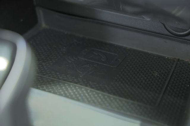 Certified 2022 Volkswagen Tiguan SE w/ Panoramic Sunroof Package image 23