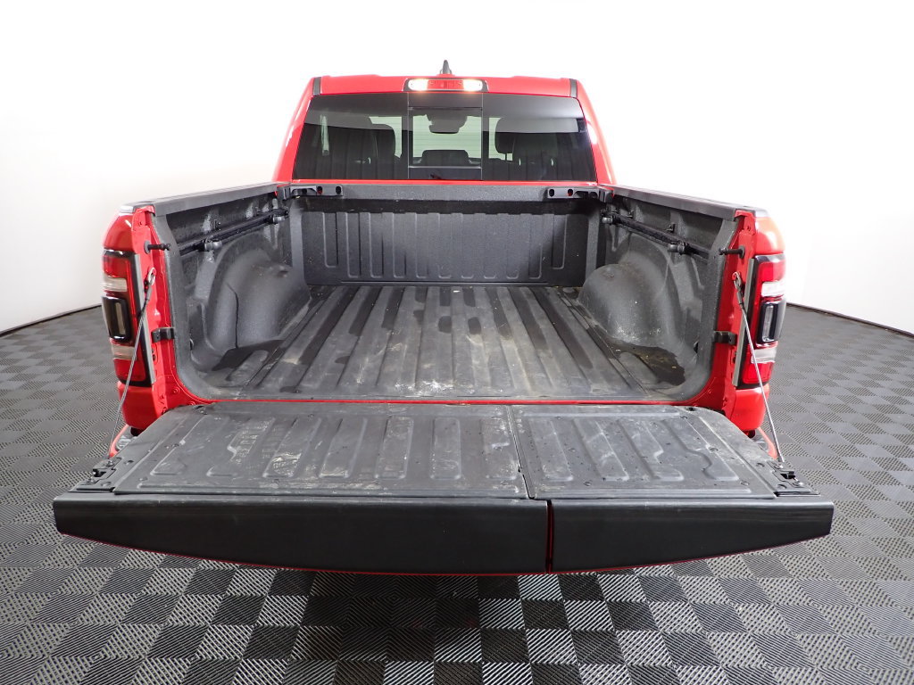 Used 2023 RAM 1500 Laramie AWD/4WD image 16