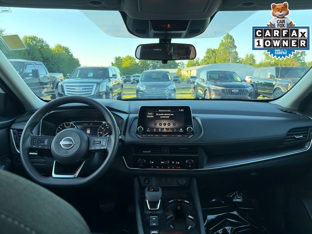 Used 2024 Nissan Rogue SV FWD image 22