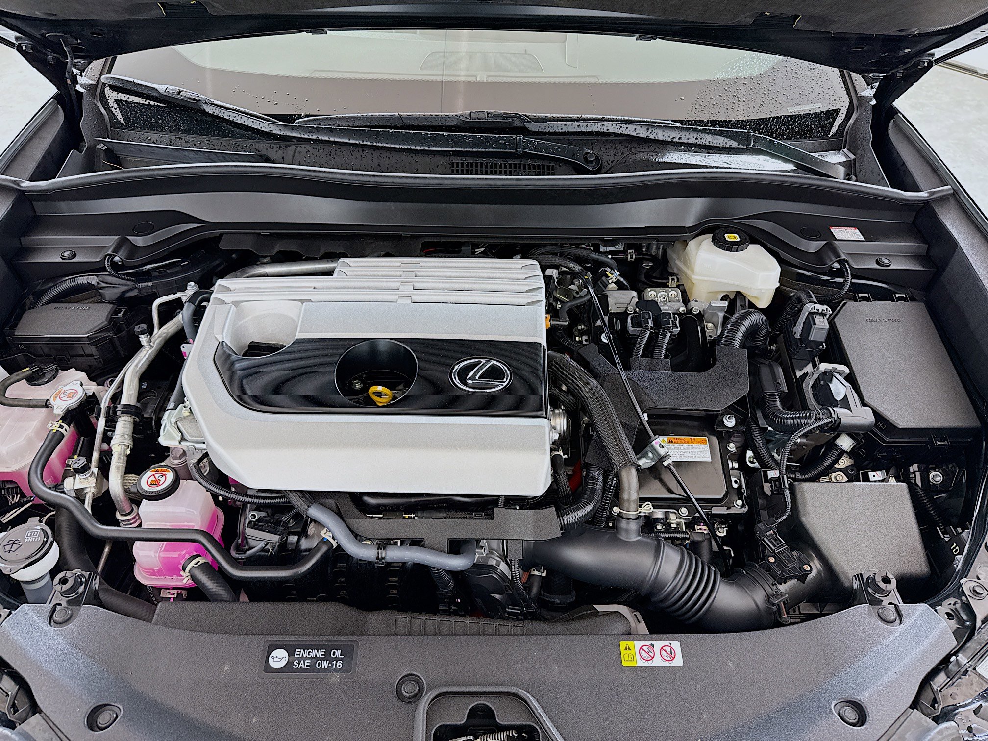 Used 2023 Lexus UX 250h AWD w/ Premium Package image 28