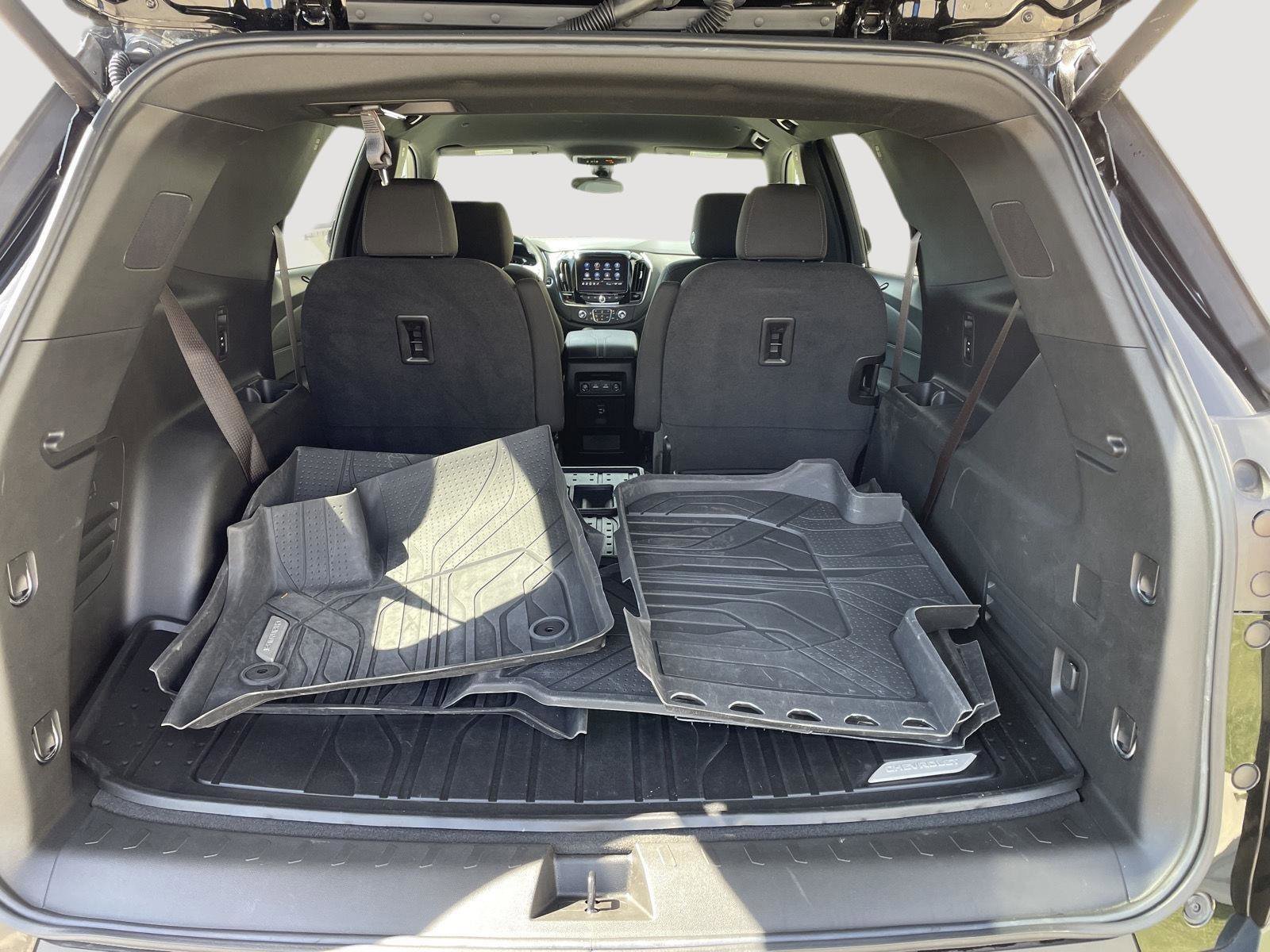 Used 2023 Chevrolet Traverse LT w/ LPO, Floor Liner Package image 26