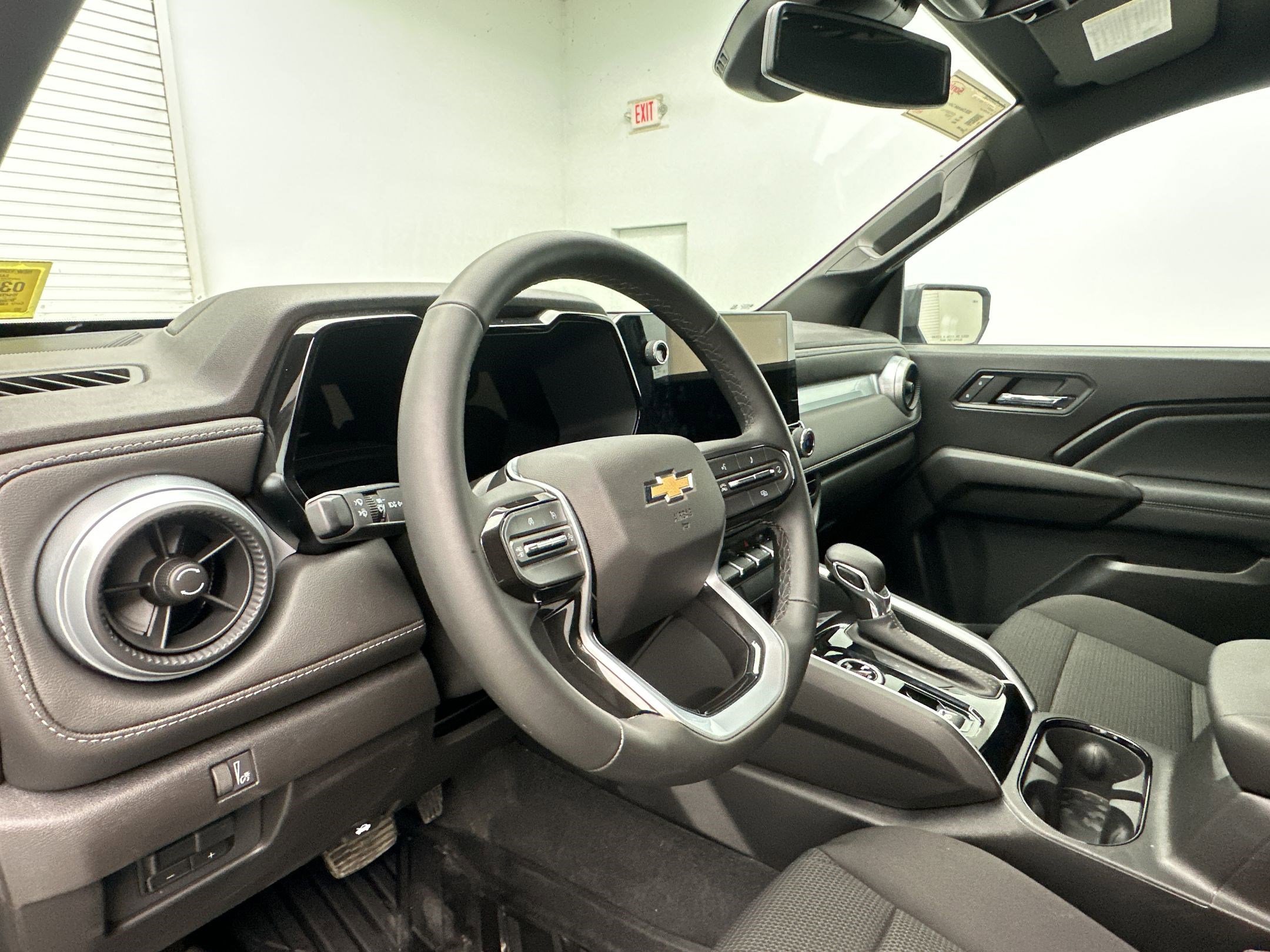 New 2026 Chevrolet Colorado LT w/ Advanced Trailering Package image 4