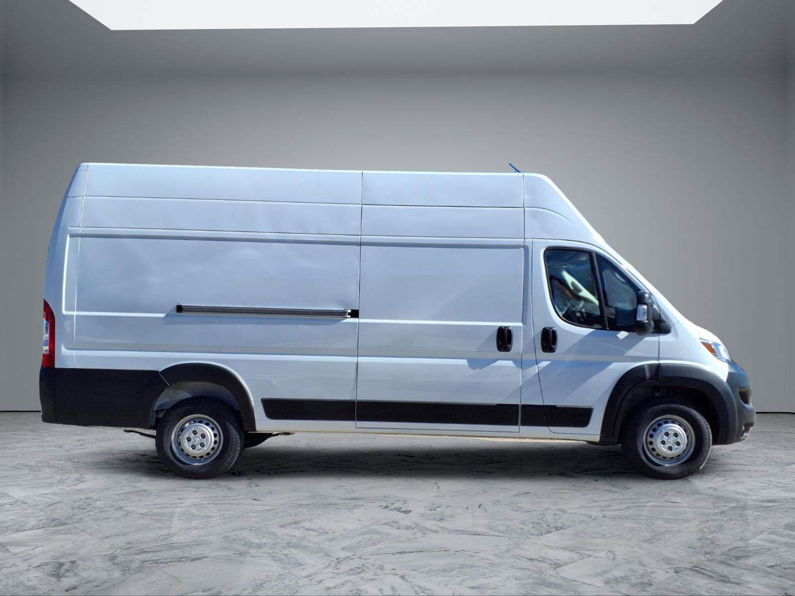 Used 2024 RAM ProMaster 3500 w/ Safety Group FWD image 8