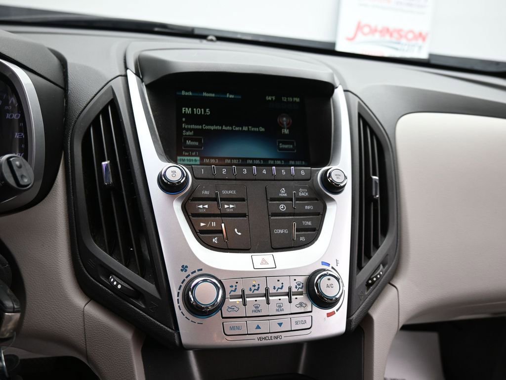 Used 2017 Chevrolet Equinox LT image 21