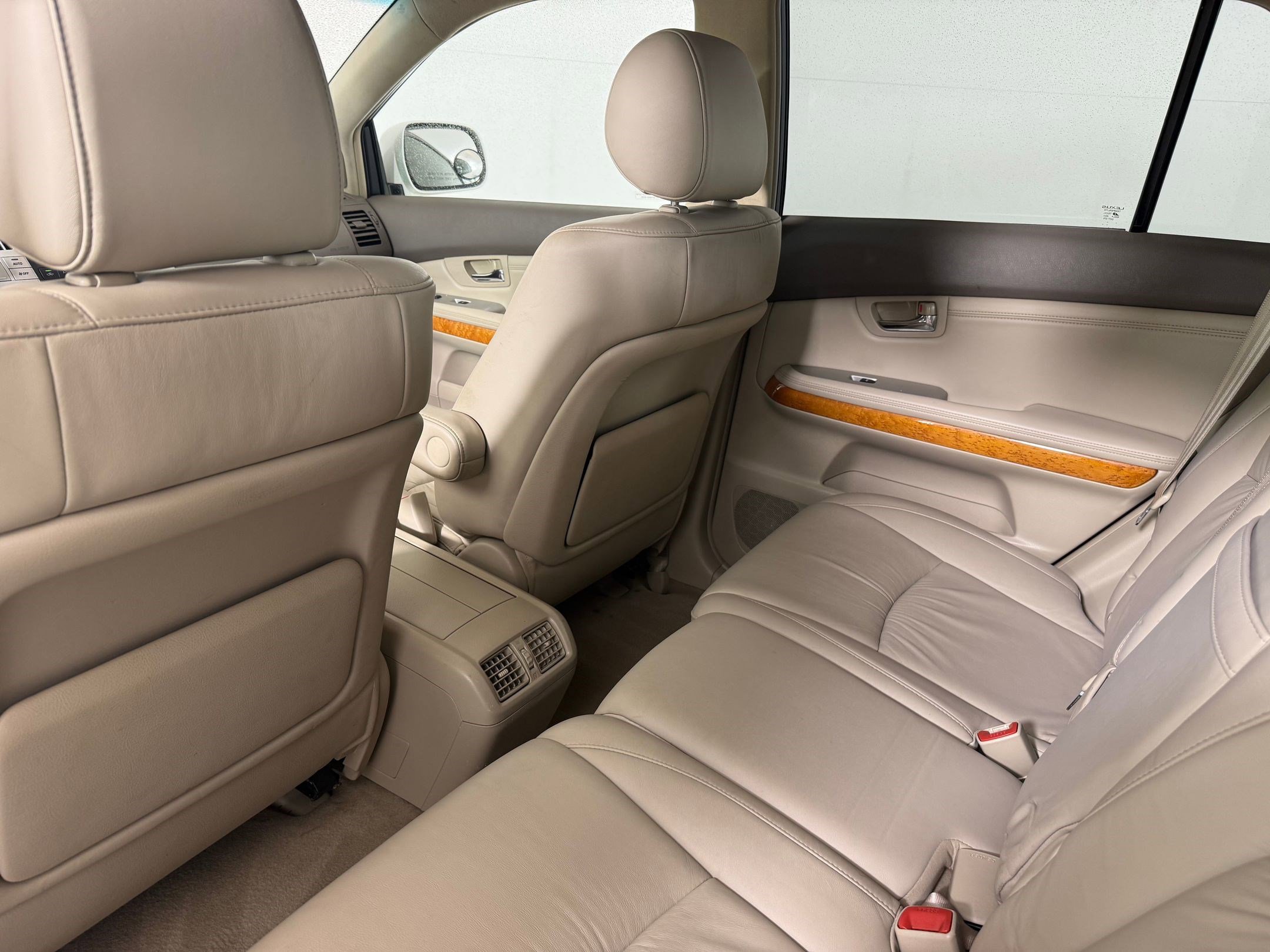 Used 2006 Lexus RX 330 image 24