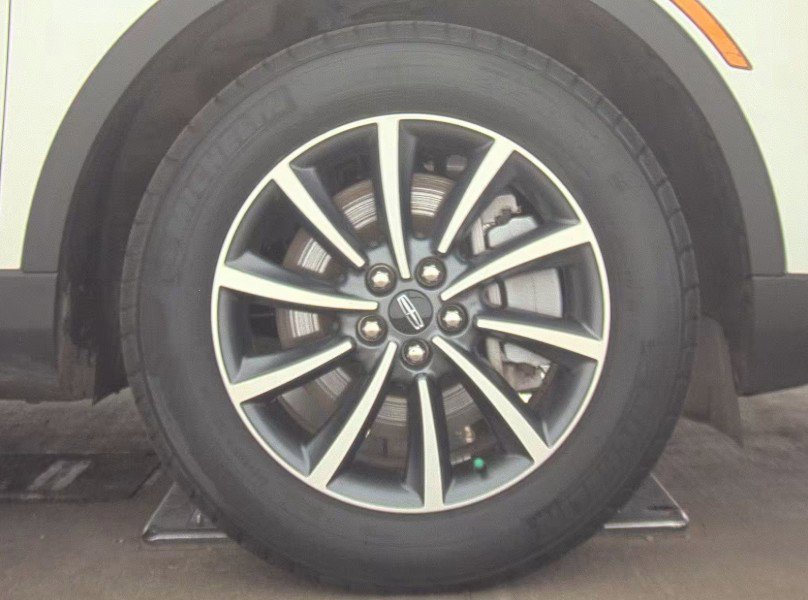 Used 2021 Lincoln Nautilus AWD image 18